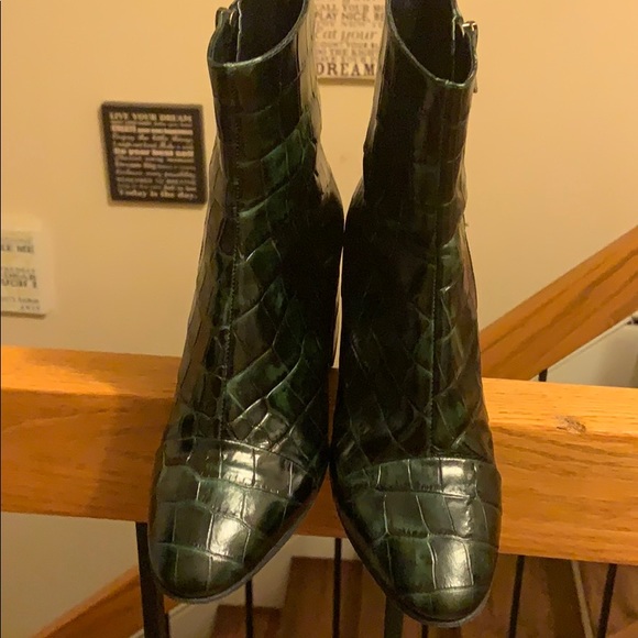 Dries Van Noten - Picture 4 of 4